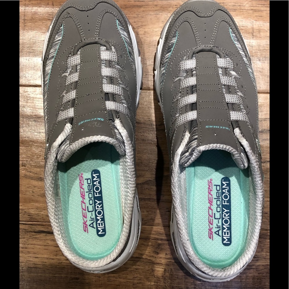 Sketchers  Slip-on Sneakers Brand New